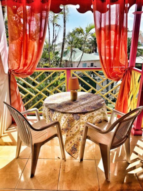 Appartement Duplex climatisé avec wi-fi - plage Pointe Marin à pieds, récemment rénové